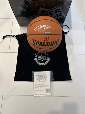 Amazing Lebron James Signed Basketball Upper Deck Certified Autograph Silver Ink - Image 1 of 4