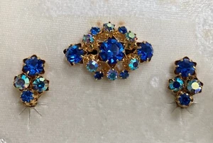 Karu Arke Austria Blue Rhinestone Brooch Pin Earring Set original box - Picture 1 of 10