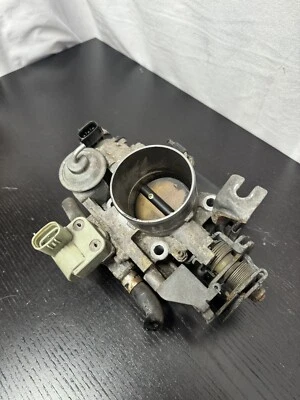 1997 Toyota 4Runner 3.4L Motor Acelerador Corpo Válvula Assy 96 - 00 OEM 22270-62050 - Imagem 1 de 4