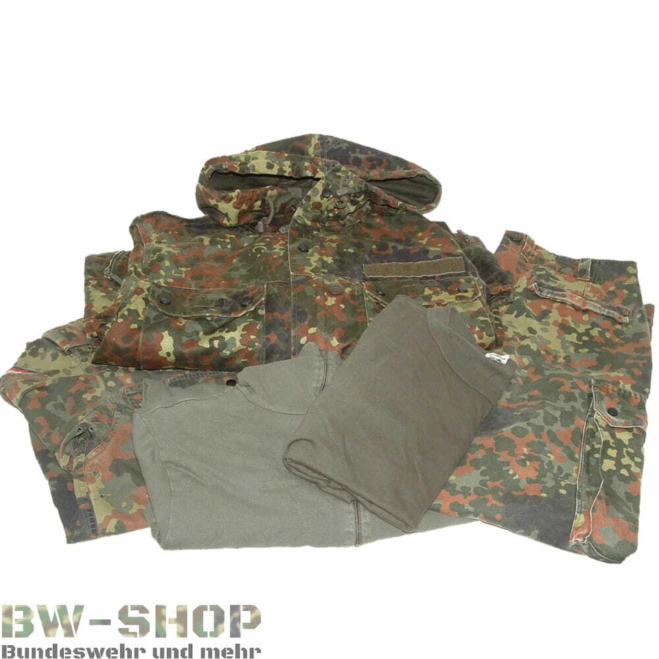 ORIGINAL BUNDESWEHR SET HOSE + JACKE + T-SHIRT + ROLLI ( + PARKA ) BW FLECKTARN - Bild 1 von 1