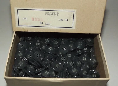 Lote de 1 Lb. 8,6 OZ Botones Regent verde azul gris tinte en caja original Foto 1 de 4