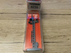 Fleischmann H0 Hauptsignal 6226 in OVP guter Zustand volle Funktion - Picture 1 of 1