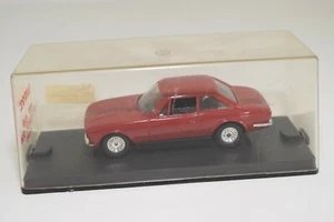 A4 1:43 VEREM 428 PEUGEOT 504 COUPE RED MIB - Picture 1 of 3