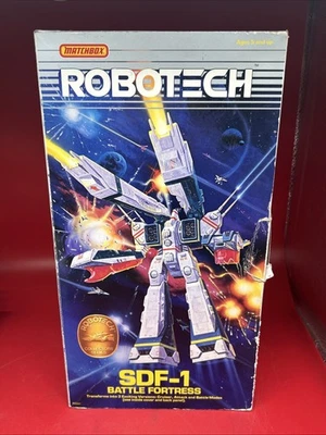 Figura de acción vintage Robotech Matchbox 1984 SDF-1 17" con caja Foto 1 de 4