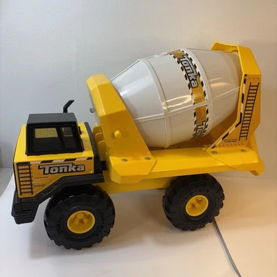 TONKA XMB-975 19" Cement Concrete Mixer Truck Excellent Condition Yellow White - Image 1 of 4