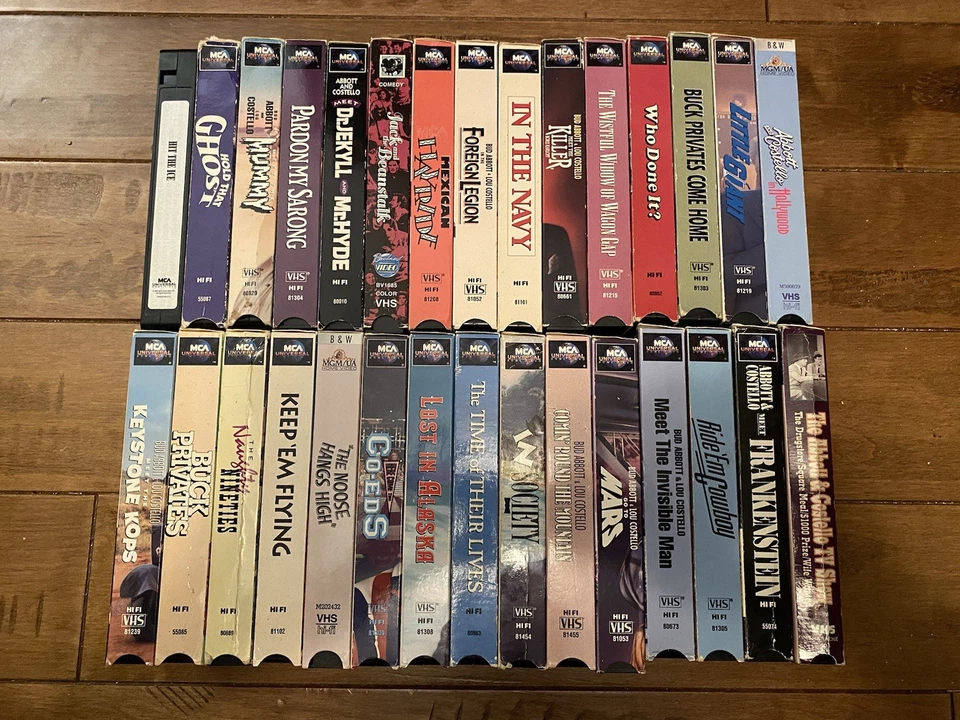 Abbott & Costello Movies & TV Show VHS Lot Of 30 Foto 1 de 1