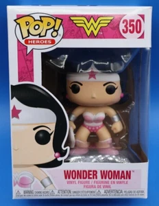 Funko Pop Heroes #350: Wonder Woman (Concientización sobre el cáncer de mama) con protector suave - Imagen 1 de 8
