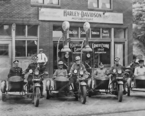 Harley Davidson 1920 Concesionario Pa - Policía en Bicicletas 8x10 Reimpresión de Foto Antigua - Imagen 1 de 1