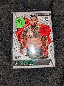 2022 Panini Chronicles UFC Daniel Rodriguez RC Green /99