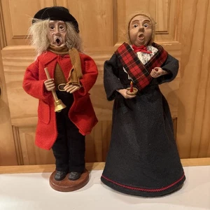 Vintage ~ BAMBOLE STATUINE CANTI DI NATALE ~ Set di 2 ~ 131/2" alte #2 - Foto 1 di 8