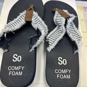 SO Comfy Foam Flip Flops - Womens - NWT - Size 7 - Picture 1 of 4