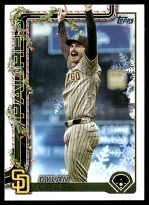 2025 Topps Holiday Dylan Cease #H77 Holiday - Picture 1 of 2