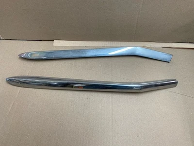 Chevrolet Impala 1960 molduras de maletero Foto 1 de 3