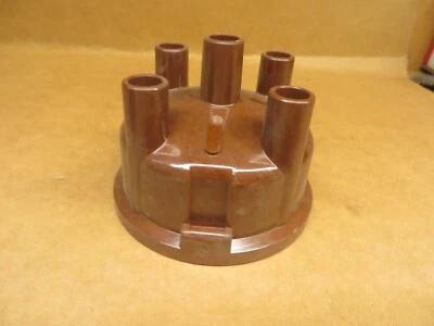 DISTRIBUTOR CAP replaces VW Volkswagen OEM # 113905207 vintage new N O S  - Image 1 of 4