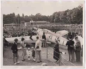 CROYDON Photo Messerschmitt Bf 109E   BATTLE BRITAIN Northdown Margate RAF VICT- - Picture 1 of 4