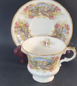Vintage Paragon England Chippendale F Cup & Saucer Village Scene Teacup - Picture 1 of 10