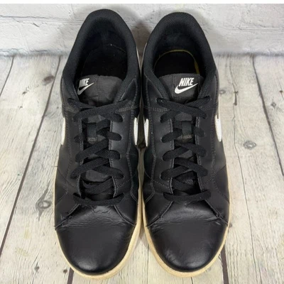 Nike Court Royale 2 Sneaker Mens 11 Low CQ9246-001 Black White Basketball  Shoes - Image 1 of 4