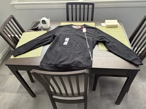 NWT IZOD Fleece Sweatshirt Mens Medium BLACK Pullover Crew Neck New - Picture 1 of 4