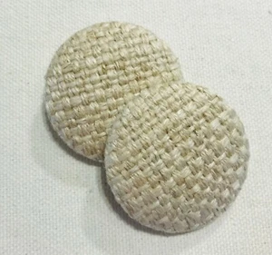 DOS BOTONES CUBIERTOS PERSONALIZADOS DISEÑO KRAVET NATURAL "SACO DE GRANO" GRANJA FRANCESA - Imagen 1 de 3