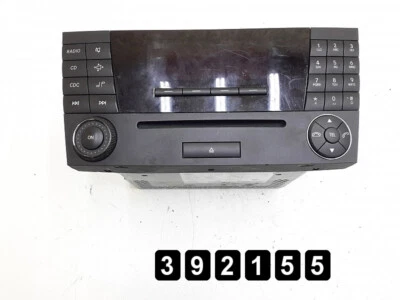 2008 MERCEDES E CLASS AUTORADIO CD CODE FEHLT A2118702889 - Bild 1 von 4