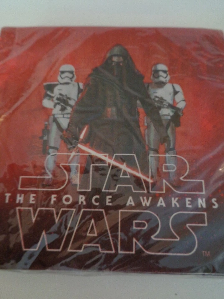 1 PACK X SERVILLETAS DE ALMUERZO DISNEY STAR WARS FORCE AWAKENS 16ct 2 capas, hechas en EE. UU. NUEVAS Foto 1 de 1