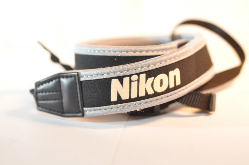 Hombro de cámara Nikon clásico suave borde negro/gris para FM2 N80 F3 FA FM2n F100 Foto 1 de 3