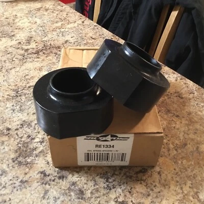 Rubicon Express 1,75 pulgadas Espaciador de resorte helicoidal para Jeep 1984-2006/par RE1334 Foto 1 de 4