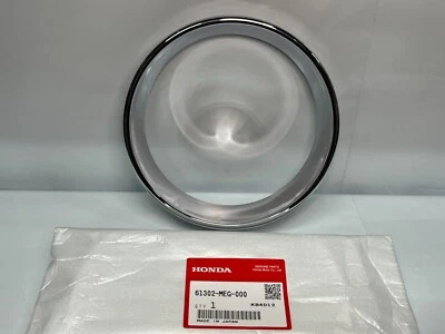 Honda Front Headlight Rim VT750 C CA CS Shadow Aero Genuine New - Imagem 1 de 4
