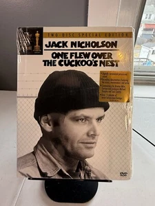 One Flew Over the Cuckoos Nest (DVD, 2002, 2-Disc Disc Special Edition) SEALED - Picture 1 of 4