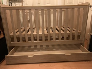 mamas and papas rocco cot bed