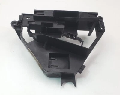 2021 Harley-Davidson FLHX Street Glide Electrical Caddy Fuse Holder 69200175 - Image 1 of 4