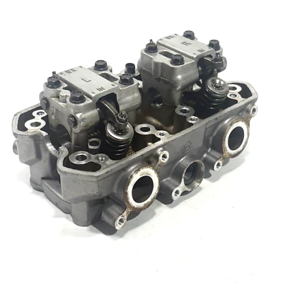 Suzuki Inazuma GW250 2013 A 2018, culata, P/N 11100-48H00 Foto 1 de 4