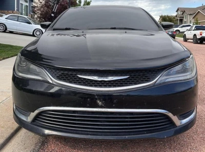 Protector protector contra insectos de humo Husky CarFlector atornillable para Chrysler 200 2015-2017 Foto 1 de 4