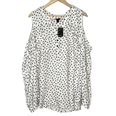 $55 Torrid women Cold Shoulder blouse Plus size 4X white black stars long sleeve - Image 1 of 4