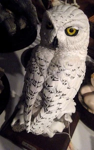DEAR White Owl Sculpture by A. Belcari - Picture 1 of 2