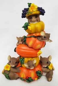 Charming Tails: Piled High With Variety - 85/535 - *Rare* Pristine Condition - Picture 1 of 7