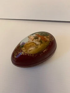 Collectible Vintage  LIMOGES Ceramic Egg Trinket Box - Made in France - Picture 1 of 10