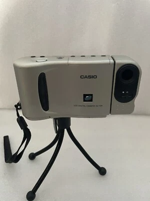 Casio QV-10A ++ frühe Digicam von 1998 +++ Seltenes Sammlerstück +++ - Bild 1 von 4
