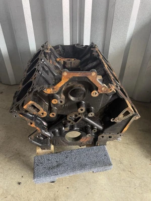 2016-2019 Nissan Titan XD 5.0L Diesel Engine Block 11011-EZ40C OEM - Image 1 of 4