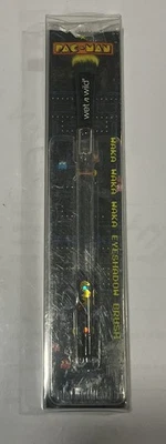 WET N WILD SMALL EYESHADOW BRUSH #1110178 WAKA EYESHADOW BRUSH - NEW IN BOX - Image 1 of 2