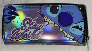 Portafoglio Disney Stitch Stay Weird Metallic Concept One Porta Carte Zip - Foto 1 di 7