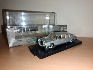 VITESSE 1/43 : MERCEDES BENZ 600 PULLMAN version longue : 1965 EN BTE D ORIGINE - Foto 1 di 6