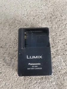 PANASONIC LUMIX BATTERY CHARGER MODEL: DE-A66A - Picture 1 of 1