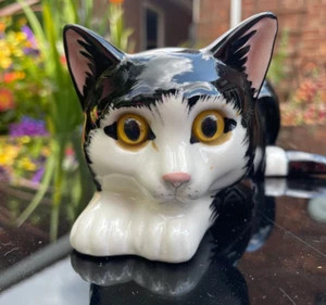 Vintage Just Cats & Co Black White Cat Ornament Stoke on Trent England cat 22 cm - Picture 1 of 6