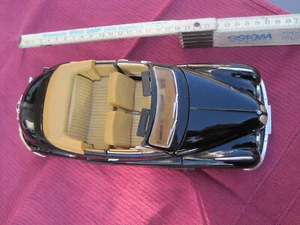 Modellauto BMW 502 Cabrio Baujahr 1955 Maisto 1:18 - Bild 1 von 4