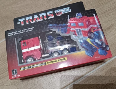 TRANSFORMERS Gen 1 Commander Optimus Prime Cab  Walmart Collectors Edition NUOVO - Immagine 1 di 3