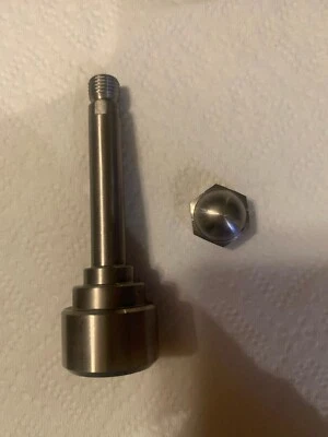 Drive shaft /Spindle with nut, replacement for Waring Blender 50297