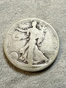 1920 Walking Liberty mezzo originale AG quasi buone condizioni bella moneta 7418 - Foto 1 di 10
