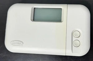 Carrier 7-Day Programmable Thermostat Model 997-970210-3 FOR PARTS OR REPAIR - Picture 1 of 6