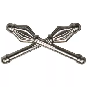 CHECOSLOVAQUIA EJÉRCITO EJÉRCITO ARMAS COMBINADAS GORRA DE PLATA PINES INSIGNIA SOMBRERO INSIGNIAS - Imagen 1 de 1